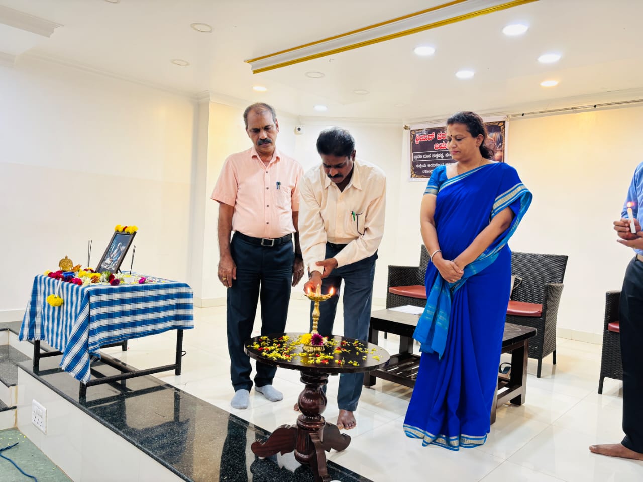 ವೈದ್ಯ ಸಾಹಿತ್ಯದಿಂದ ಆರೋಗ್ಯಕರ ಸಮಾಜ