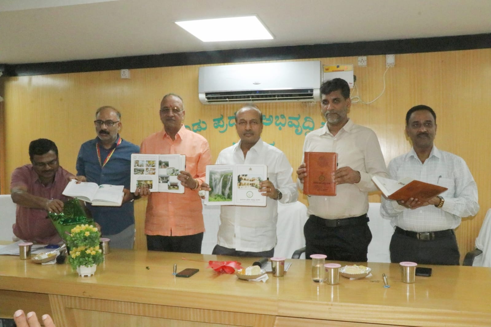 ಮಲೆನಾಡು ಪ್ರದೇಶ ಅಭಿವೃದ್ದಿ ಮಂಡಳಿಯ  ಹೊಸ ದಿನಚರಿ ಬಿಡುಗಡೆ