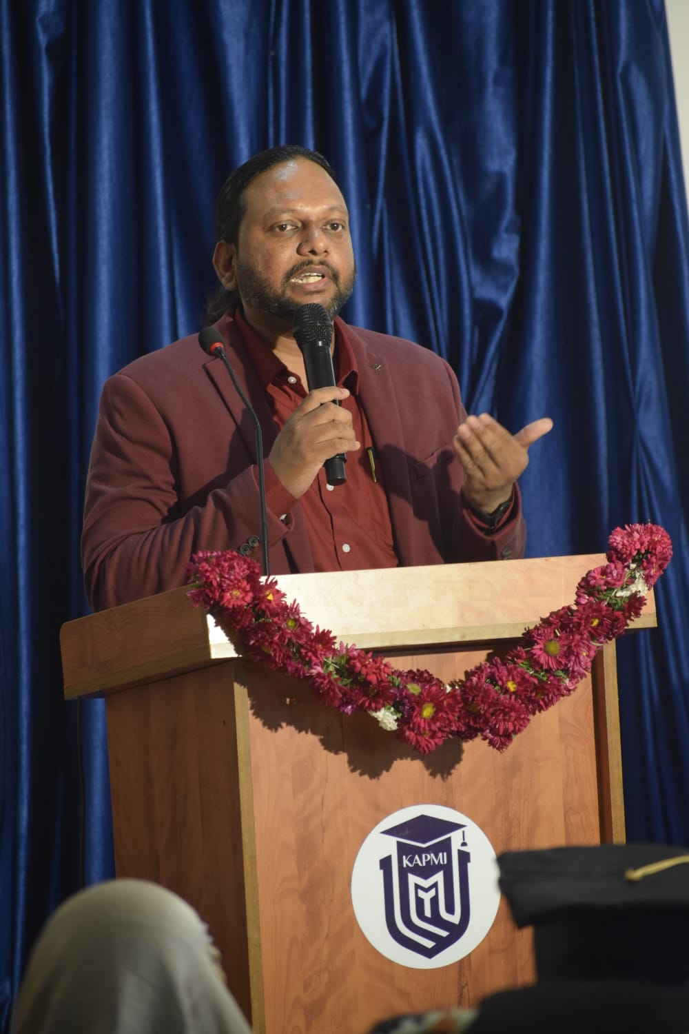 ಶಾಲೆಗಳಲ್ಲಿ ಮನಶಾಸ್ತ್ರಜ್ಞರು ಅತೀ ಅಗತ್ಯ - ಡಾಕ್ಟರ್ ನಂದಕುಮಾರ್ ಪೂಜಂ.*