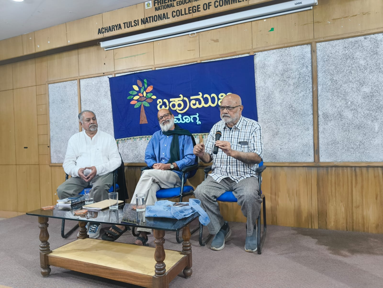 ಗಿರೀಶ್ ಕಾರ್ನಾಡ್ ದೇಶದ ಅತ್ಯುತ್ತಮ ಸಾಂಸ್ಕೃತಿಕ ವ್ಯಕ್ತಿ ಟಿ.ಪಿ.ಅಶೋಕ್